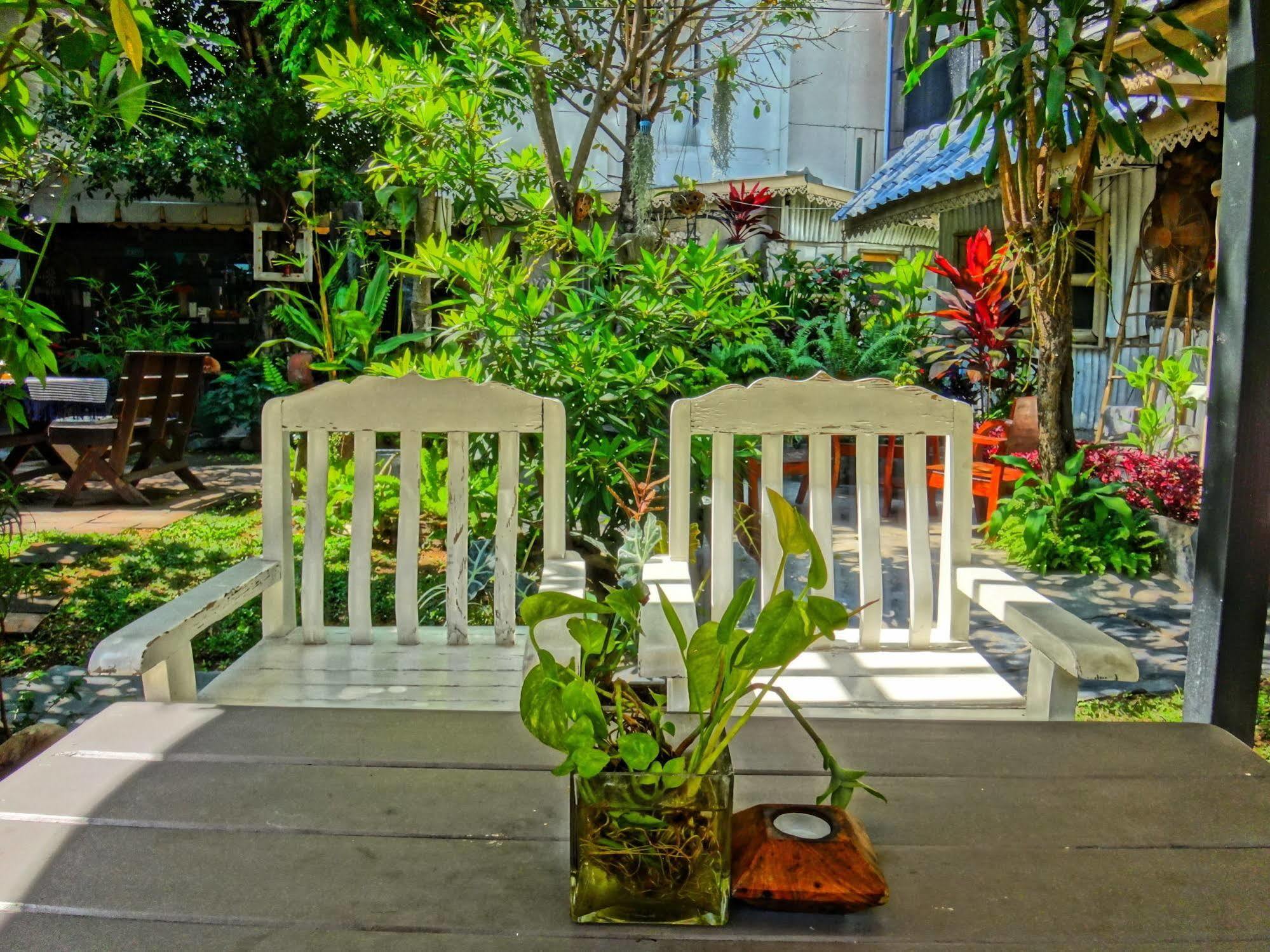 Stay With Me Pensión Chiang Mai Exterior foto