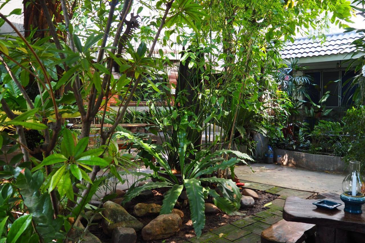 Stay With Me Pensión Chiang Mai Exterior foto